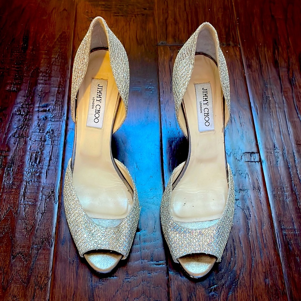 Silver peep toe pumps